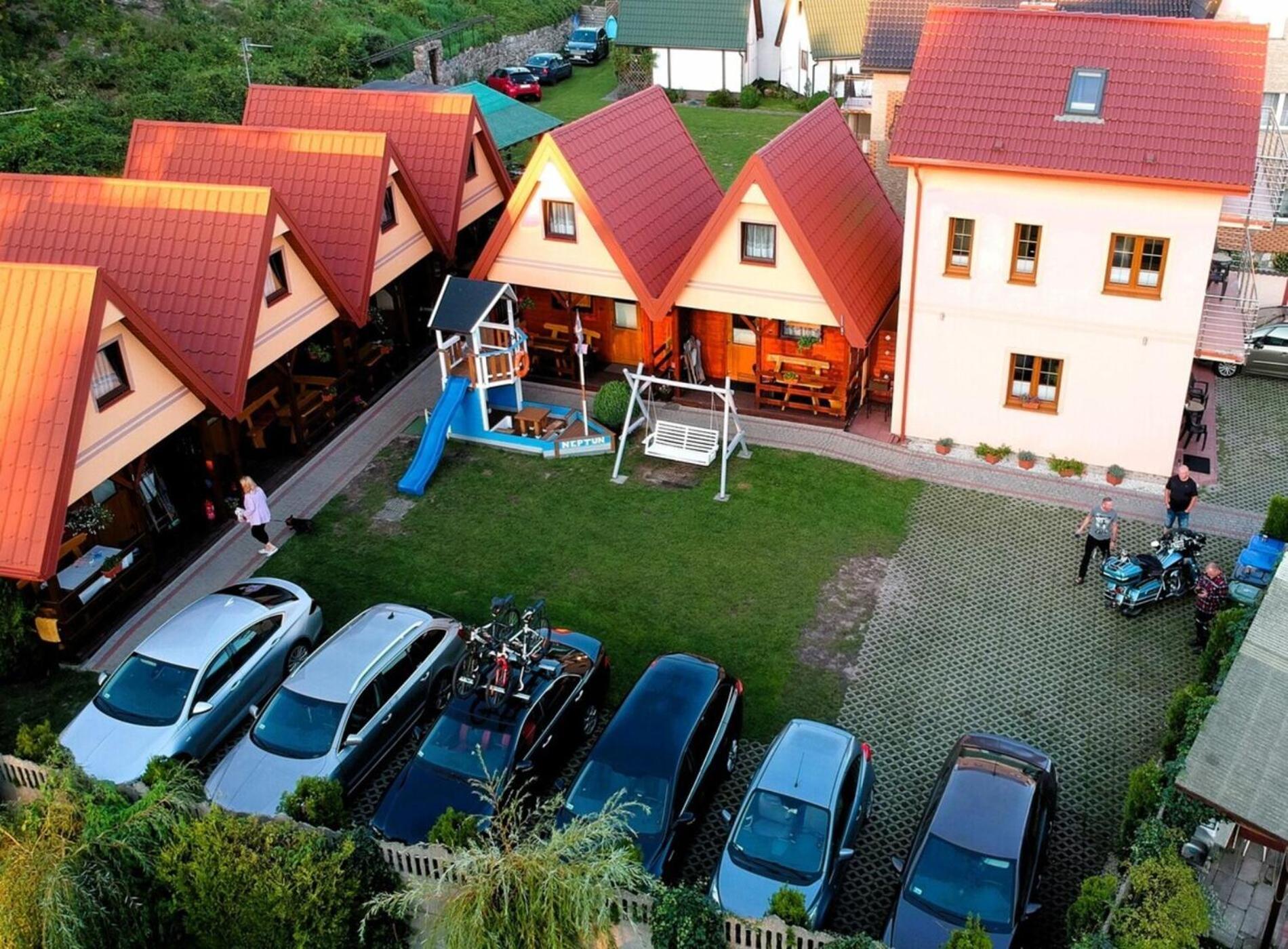Domki Letniskowe Neptun Chlopy Exterior photo